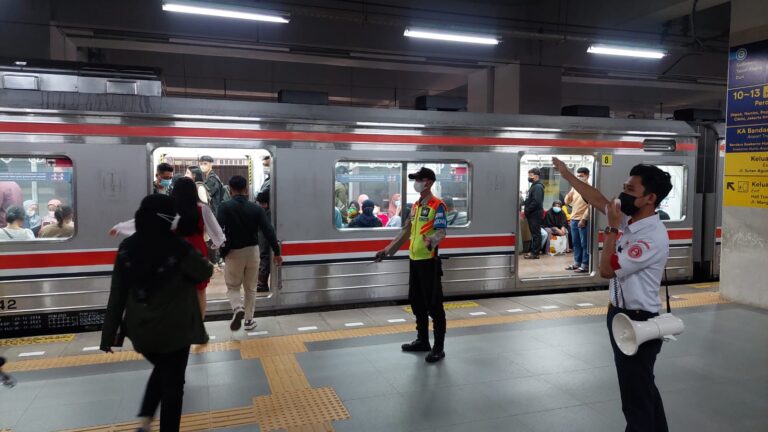 KAI-Commuter-Lakukan-Antisipasi-1-1
