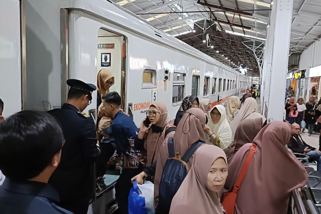 KAI-Tambah-600-4-1
